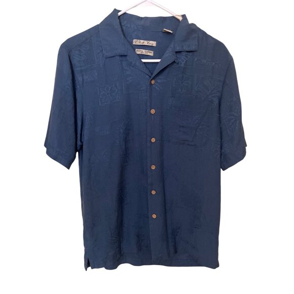 Vintage Blue Silk Camp Shirt Short Sleeve Embossed Floral Pattern  Beachy Vacati - Picture 1 of 9
